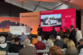 Der Bentley S1 Standard Steel Saloon von 1950 wird deutlich teurer als erwartet - Bonhams Scottsdale Versteigerung 2025