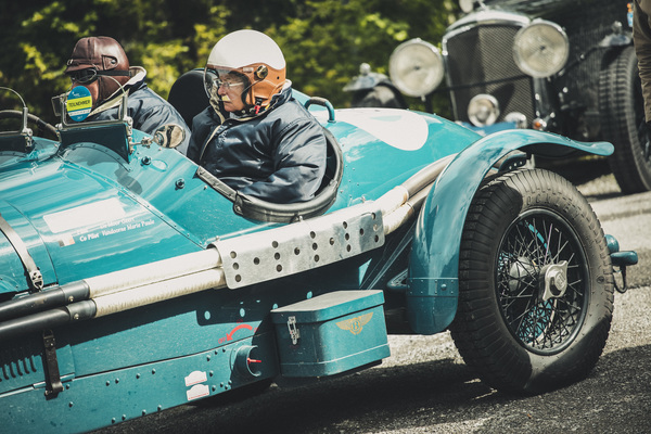 Der Bentley wartet auf die Startfreigabe - Arlberg Classic 2017