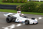 Der Brabham BT44B (1975) von Carlos Reutemann fuhr Demo-Läufe auf der Rennstrecke