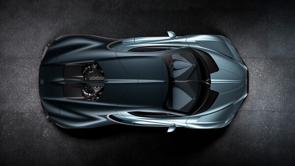 Bild: Der Bugatti Tourbillon aus der Vogekperspektive