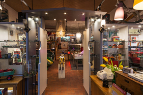 Bild Der Eingangsbereich - Boxenstop Museum Tübingen