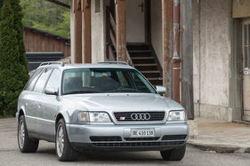 Der Familienkombi mit Überraschungsmoment – Audi S6 quattro (1996)