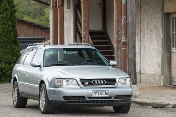 Der Familienkombi mit Überraschungsmoment – Audi S6 quattro (1996)