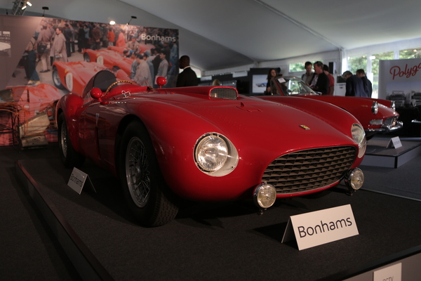 Der Ferrari 375 Plus in der Ausstellung