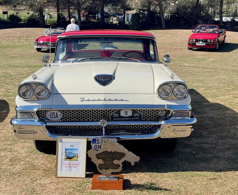 Bild: Der Ford Fairlane erhielt einen Award für die Beste Restaurierung - Mallorca Car Week 2025