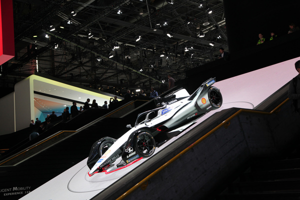 Der Formel-E-Renner von Nissan - Genfer Automobilsalon 2019