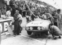 Image: The Gordini T24S with 2.5 liter engine at a pit stop at the 24 Hours of Le Mans in 1953