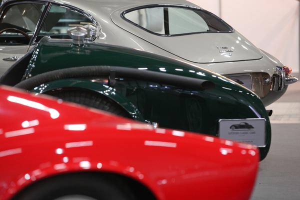 Der Jaguar E-Type sticht immer heraus - Swiss Classic World Luzern 2018