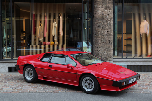 Der Lotus Esprit Serie 3 gehörte zwar nicht zum BCCM, aber er passte perfekt dazu - vielleicht nächstes Jahr? - Concorso d'Eleganza - British Classic Car Meeting 2019