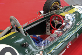 Der Lotus Typ 24 von 1962, den einst Jo Siffert fuhr - OTM Fribourg 2015 Der Lotus Typ 24 von 1962, den einst Jo Siffert fuhr - OTM Fribourg 2015