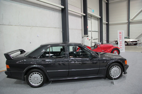 Der Mercedes-Benz 190E 2.5-16 Evo I blieb knapp unter dem Estimate  - Versteigerung Galerie Fischer Classic Car anlässlich der Swiss Classic World in Luzern am 28. Mai 2016 Der Mercedes-Benz 190E 2.5-16 Evo I blieb knapp unter dem Estimate  - Versteigerung Galerie Fischer Classic Car anlässlich der Swiss Classic World in Luzern am 28. Mai 2016