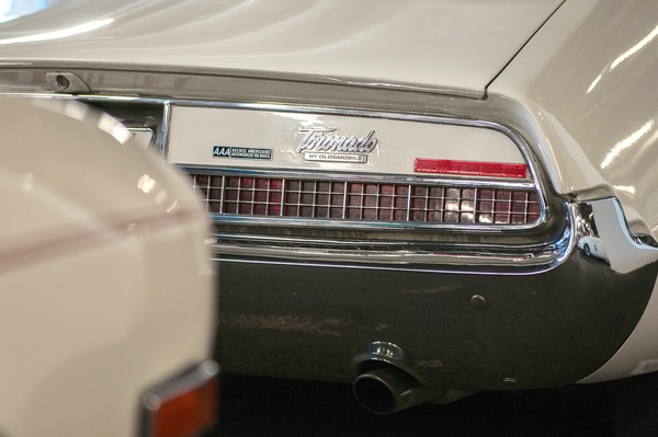 Der Oldsmobile Toronado - RAID Suisse-Paris 2015