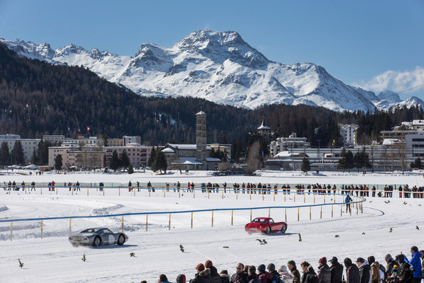 Der Porsche 904 hat eine Schnee-Rallye-Geschichte, der Maserati wohl eher nicht - The I.C.E. St. Moritz 2022