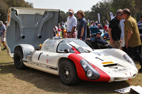 Der Porsche 910 aus dem Baujahr 1966 wurde einst von Grössen wie Niki Lauda, Hans Herrmann und Rolf Stommelen pilotiert. Sein ...