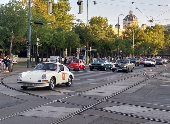 Der Porsche 911 zeigt den Weg - Vienna Classic Days 2024