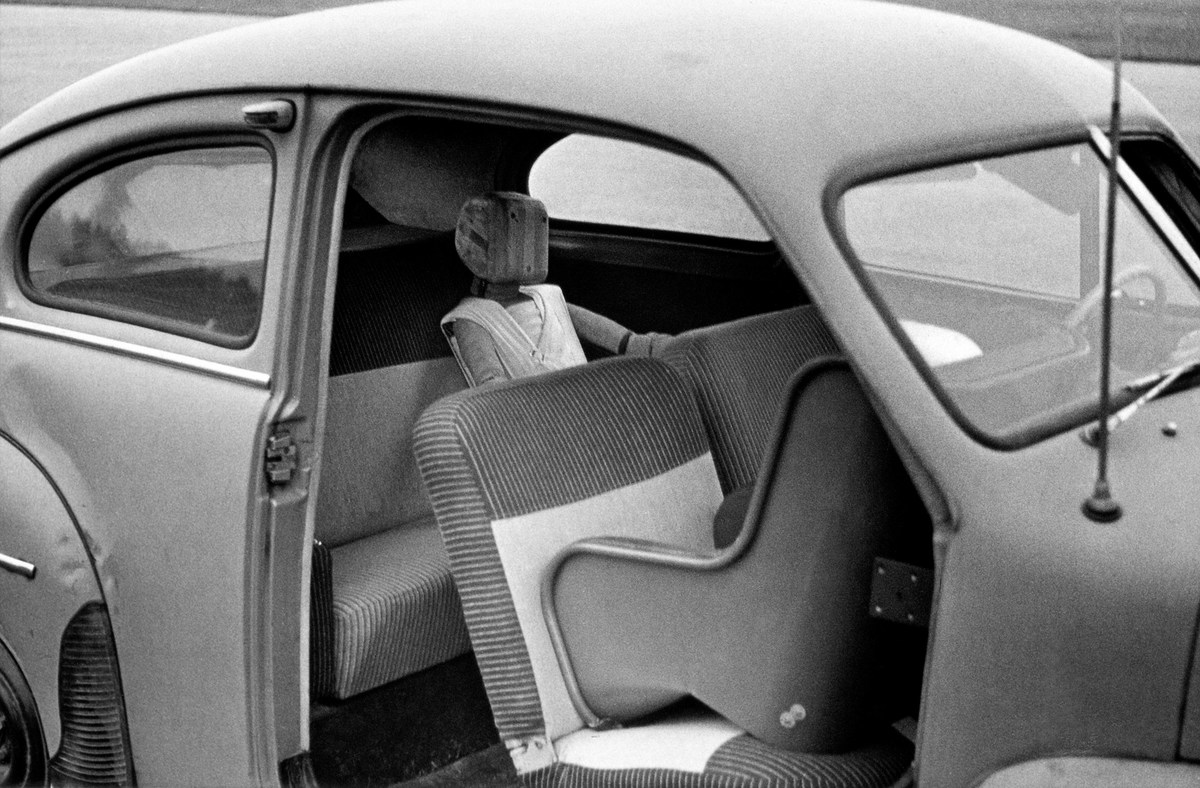 The prototype child seat in the Volvo PV 444 in 1964