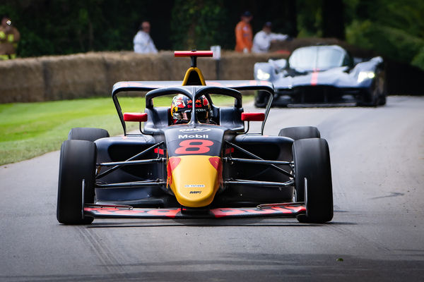 Der Red Bull Racing Nachwuchsrennwagen - 31. Goodwood Festival of Speed 2024