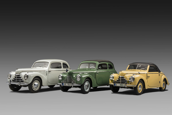 Der ŠKODA 1101 "Tudor" feiert seinen 70sten - Am Dienstag, den 7. Mai 1946 wurde in Mladá Boleslav der erste Serienwagen der Modellreihe ŠKODA 1101 fertiggestellt.