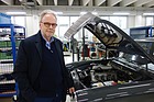 Der Schöpfer des SLK V8: Ulrich-Joachim Gauffrés, hier mit seinem Mercedes-Benz W 110