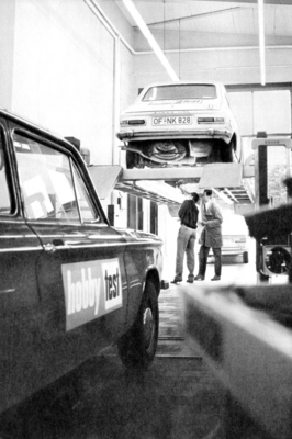 Der Simca 1100 (1969) wird in der Werkstatt genau inspiziert. Ist alles in Ordnung oder braucht es Reparaturen?