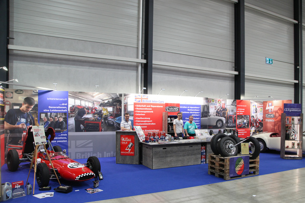 Bild Der Stand von British Inter Cars - Swiss Classic World Luzern 2017