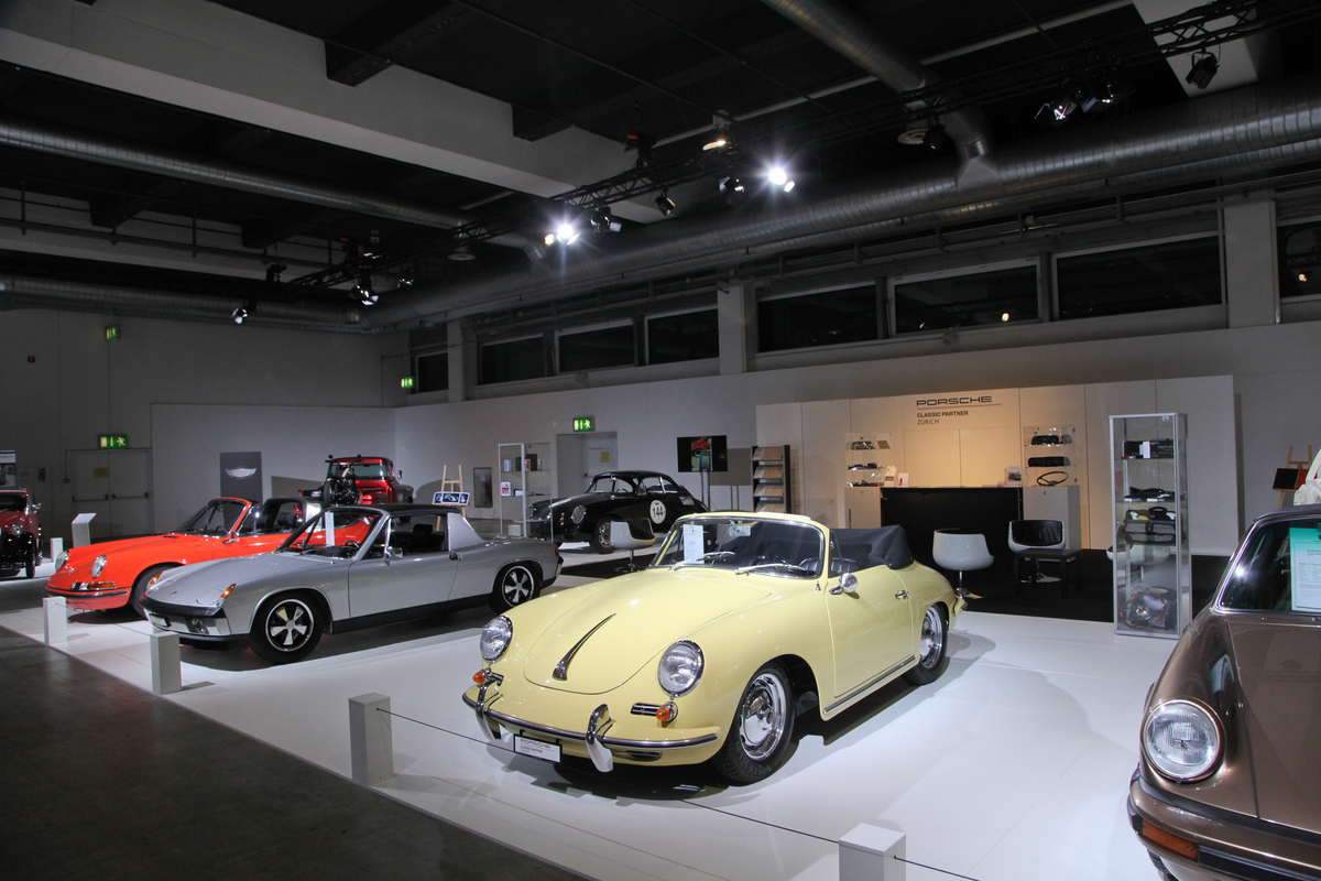Der Stand von Porsche Classic Zürich - Auto Zürich 2019