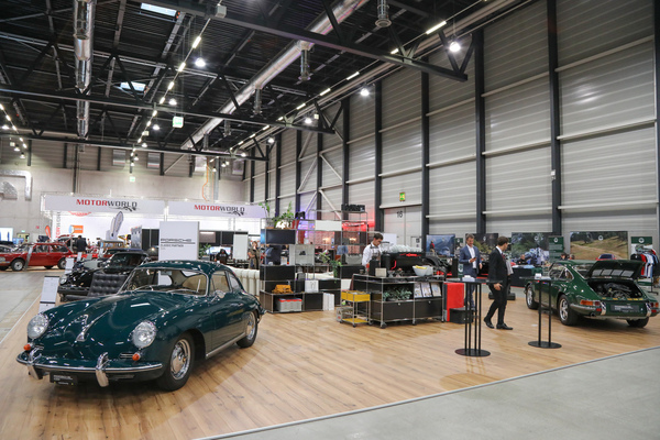 Der Stand von Porsche Classic Zug - Swiss Classic World Luzern 2024