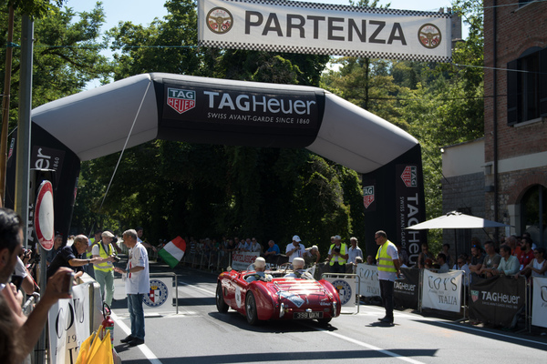 Der Start in Castell'Arquato - 23. Vernasca Silver Flag 2018
