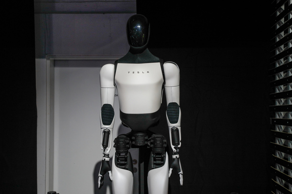 Der Tesla-Roboter - 38. Auto Zürich 2025