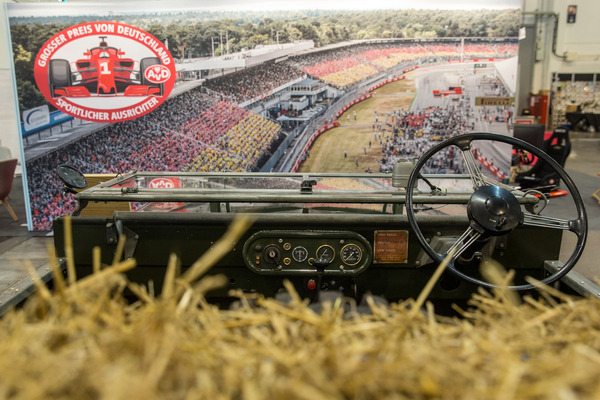 Der Traum so vieler- Einmal im Leben zu einem Grand-Prix starten! Absolut kein Problem, ...