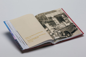 Der Treibstoff - Buch "Unterwegs auf eigenen Rädern – Basler Verkehrsgeschichte(n) 1833-2022" Der Treibstoff - Buch "Unterwegs auf eigenen Rädern – Basler Verkehrsgeschichte(n) 1833-2022"