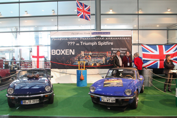Der Triumph Spitfire sucht auf dem Clubstand noch einen würdigen Gegner (Rivalen) - Bremen Classic Motorshow 2020