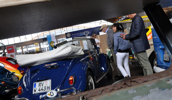 Bild Der VW Käfer ist einer der beliebtesten Oldtimer überhaupt, auch in Friedrichshafen - Klassikwelt Bodensee 2016