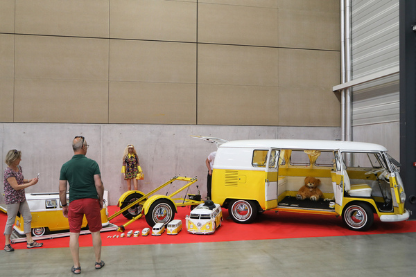 VW Bus an einer früheren Swiss Classic World