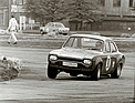 Der erste Titel für Ford - Glemser im Escort TC beim Finalrennen 1969 auf dem Flugplatz von Hohn Rendsburg