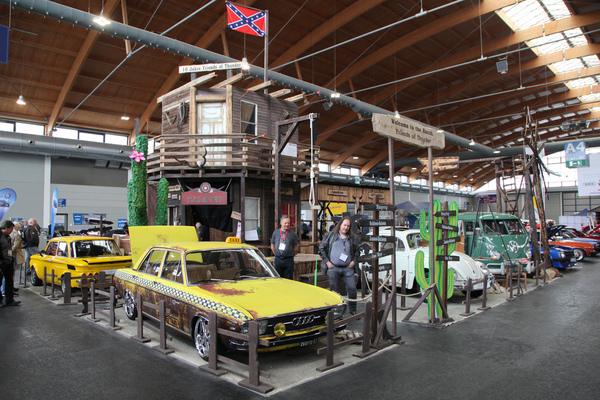 Bild: Der etwas andere Messestand - 10 Jahre Friends of Thunder - Motorworld Classics Bodensee 2019