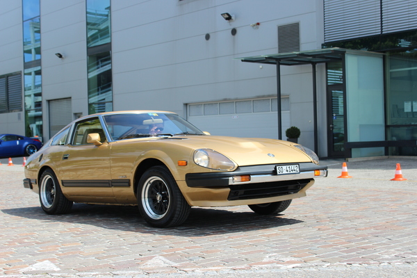Der goldene Datsun 280 ZX verabschiedet sich - Japaner Young- und Oldtimertreffen Bleienbach 2016