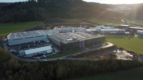 Der heutige Hauptsitz der "KW automotive Gruppe" in Fichtenberg