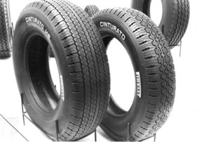 Der neue CN 72 erweitert das Pirelli-Cinturato-Reifenprogramm - Genfer Autosalon 1967