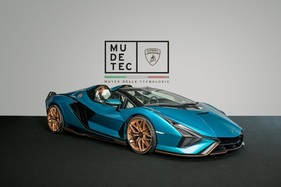 Der neue Lamborghini Sián Roadster - Lamborghini-Museum "Museo delle Tecnologie" (MudeTec) Der neue Lamborghini Sián Roadster - Lamborghini-Museum "Museo delle Tecnologie" (MudeTec)