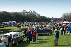 Der riesige Golfplatz im Schatten des Superluxus-Hotels Ritz-Carlton Amelia Island bietet das passende Ambiente für das Ostküsten-Pendant des Concours d’Elegance im kalifornischen Pebble Beach.