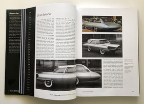 Der von Sergio Sartorelli entworfene futuristische Ghia Selene I für den Turiner Salon 1959, dessen Front und Seiten Tom Tjaarda überarbeitete. – Buch „Tom Tjaarda – Master of Proportions“ Der von Sergio Sartorelli entworfene futuristische Ghia Selene I für den Turiner Salon 1959, dessen Front und Seiten Tom Tjaarda überarbeitete. – Buch „Tom Tjaarda – Master of Proportions“