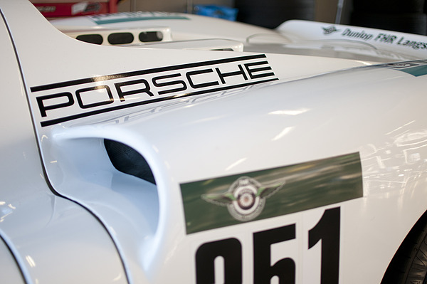 Details des Porsche 907 (1967) von Joseph Siffert und Hans Herrmann
