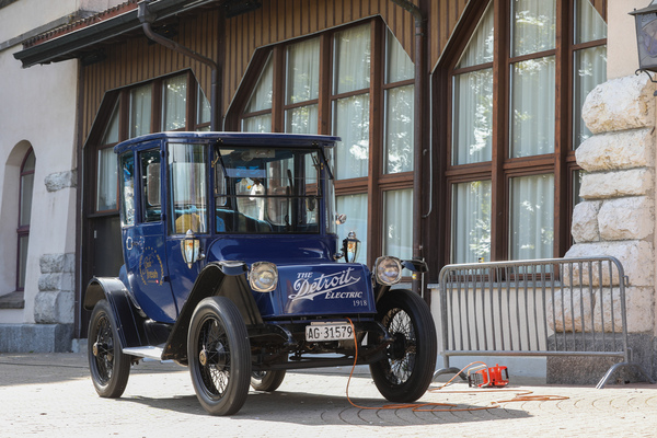 Image: Detroit Electric (1918) - Albisgütli Classic Cars & Bikes October 2023