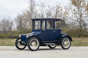 Bild Detroit Electric Model 68 Brougham (1917) - als Lot 129 an der RM Sotheby’s Arizona Versteigerung 2025