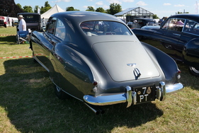Deutlich imposanter als das Abbott's-Coupé auf den vorigen Bildern ist dieser Continental von 1954. Jonathan Lyons, der Besitzer, hat das Auto 1974 als junger Mann mit 22 Jahren gekauft und besitzt es heute noch