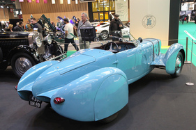 Deutsch-Bonnet DB2 (1938) - aerodynamische Formgebung für ein Vorkriegsauto - auf dem Stand von Christoph Grohe - Rétromobile Paris 2022