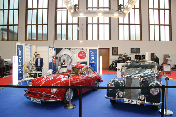 Deutsche Superklassiker auf dem Stand der Allianz - Motorworld Classics Berlin 2019