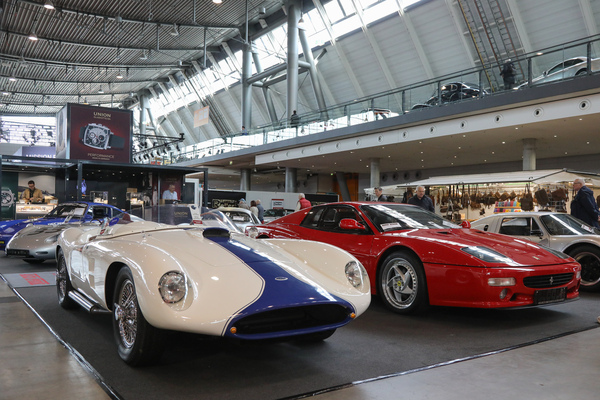 Devin SS Monza (1958) - gemäss Verkaufsschild 15-mal gebaut, angeboten für EUR 159'000 - 24. Retro Classics 2025