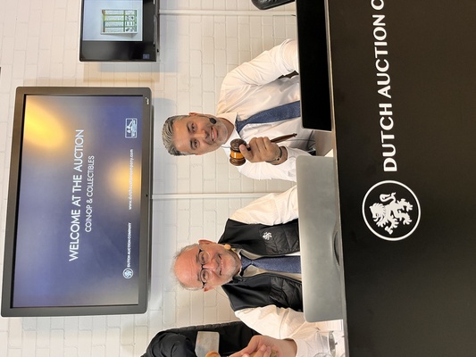 Image: The auctioneers of the "Extravaganza": Retonio Breitenmoser and Richard Singh